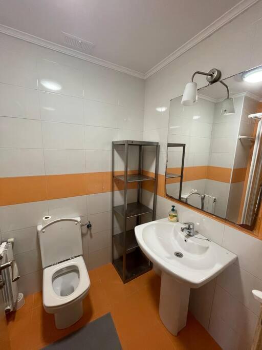 Apartamento Centro Con Garaje Castro Urdiales Zewnętrze zdjęcie